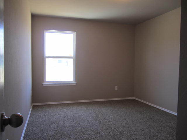 Building Photo - 2813 Sunberry Way