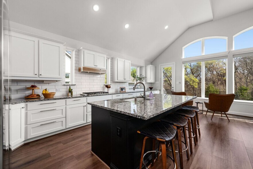 Building Photo - 4602 Lorion Dr