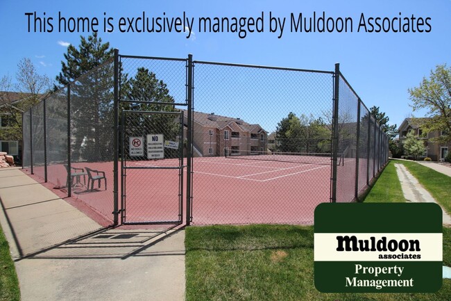 Building Photo - Strawberry Field gated community condo