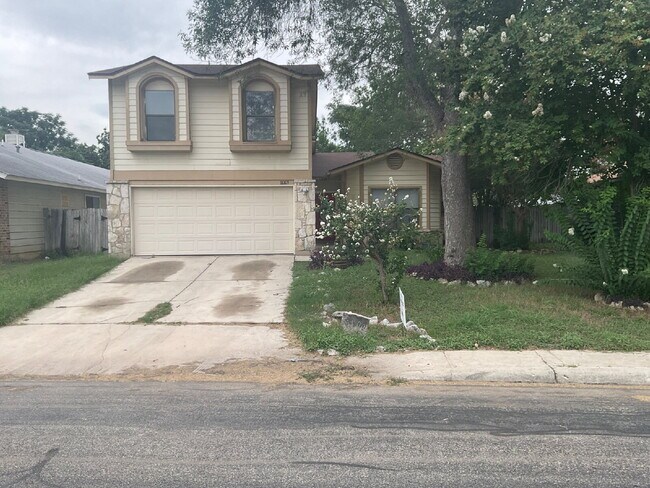 Building Photo - Large beautiful home for rent