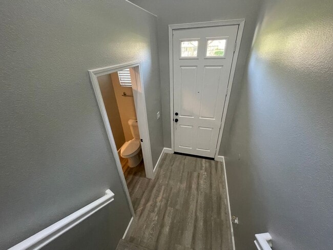 Building Photo - 33810 Willow Haven Ln