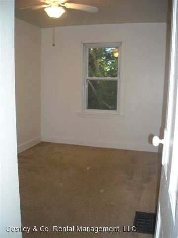 Building Photo - 4 br, 2 bath House - 410 N. Jefferson