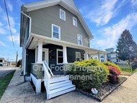 Building Photo - 1314 Dewey Ave