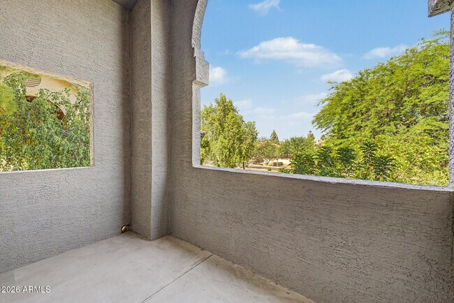 Building Photo - 9600 N 96th St