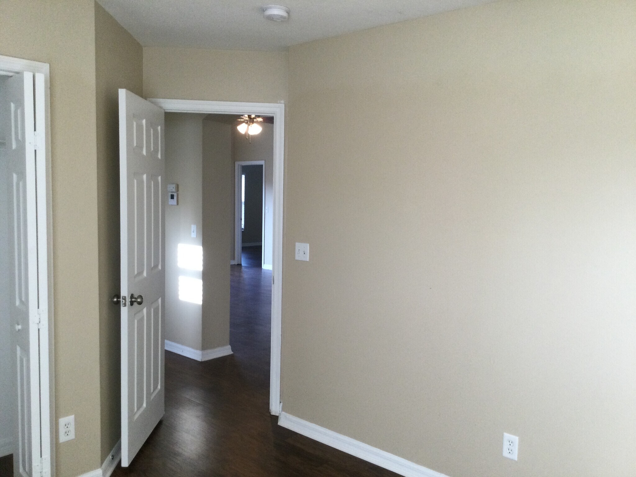 Building Photo - 828 Rocky Mountain Ct