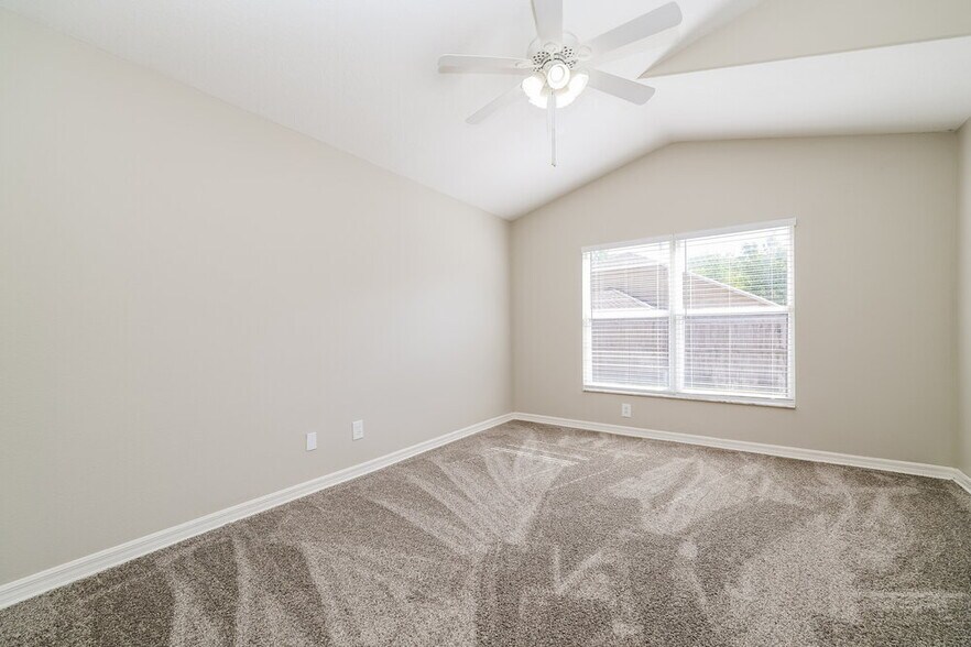 Building Photo - 7862 Bristol Park Dr