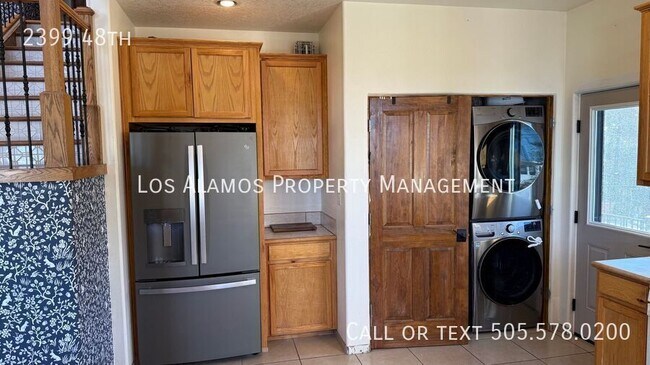 Building Photo - 2399 48th-