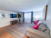 Building Photo - 1 bedroom in Brookline MA 02445