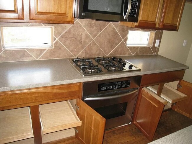 Building Photo - 2406 Beeleigh Ct