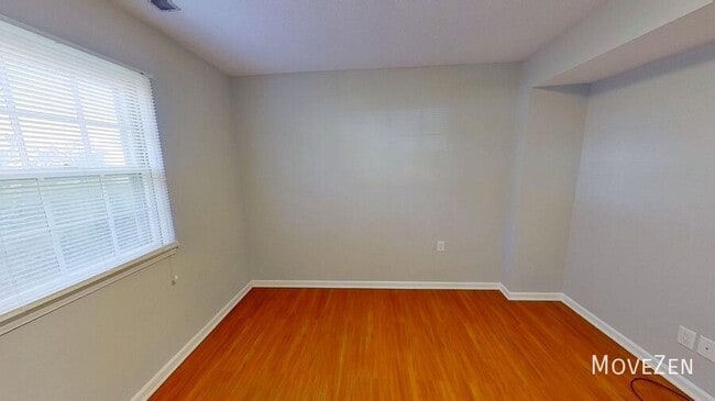 Building Photo - 1020 Wofford Ln