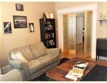 Primary Photo - 12 Royce Rd