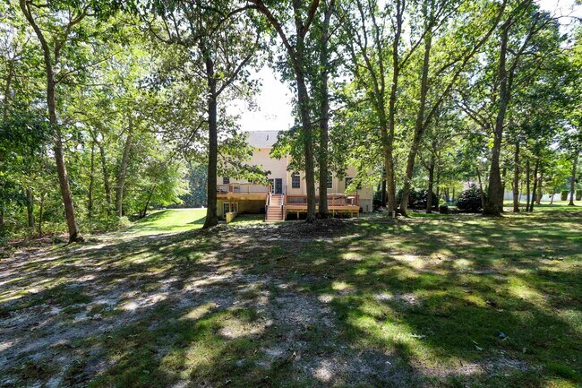 Building Photo - 113 Lighthouse Ln