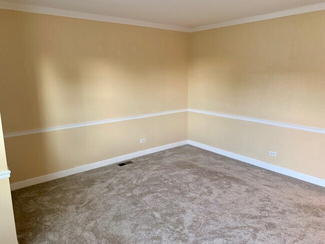 Building Photo - 156 Brookside Dr