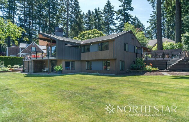 Building Photo - Perfectly located Lake Oswego Mid-century Modern Home with Lake Rights