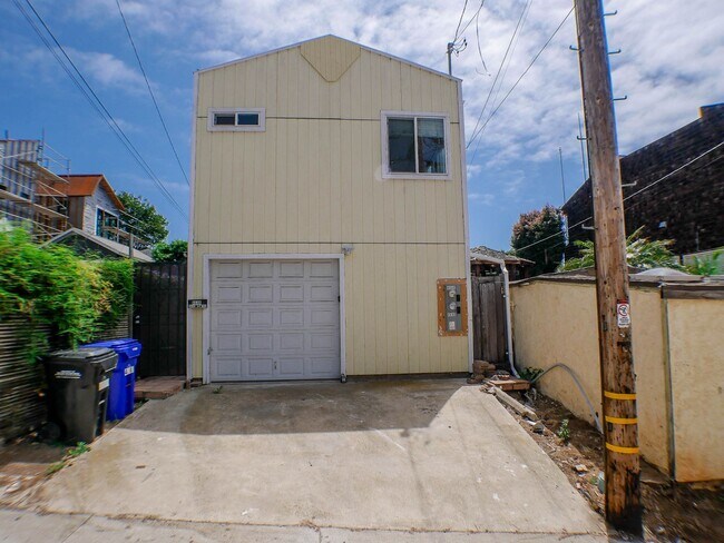 Building Photo - 4646-4648 Del Monte Ave.