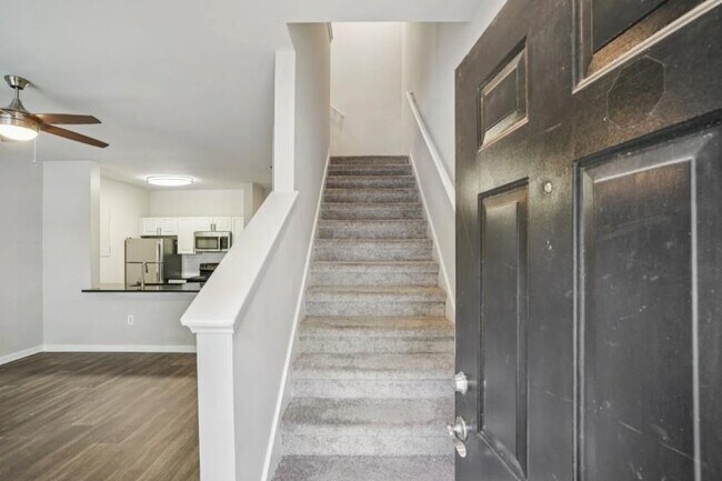 Building Photo - 405 Philip Blvd