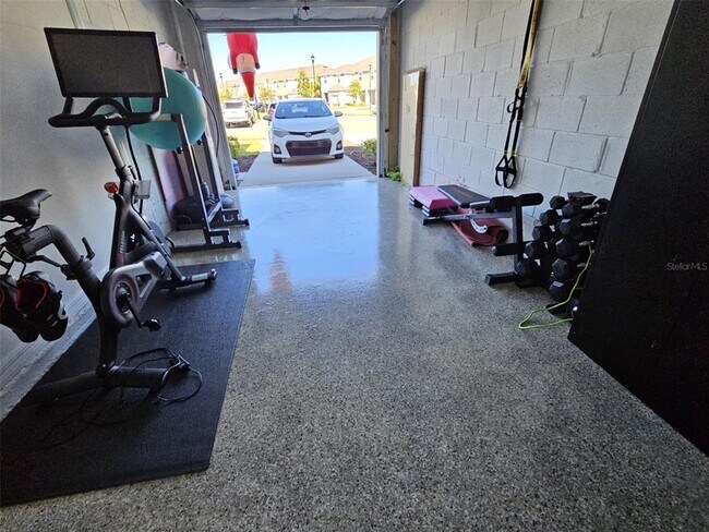 Building Photo - 4451 Arlington Ave