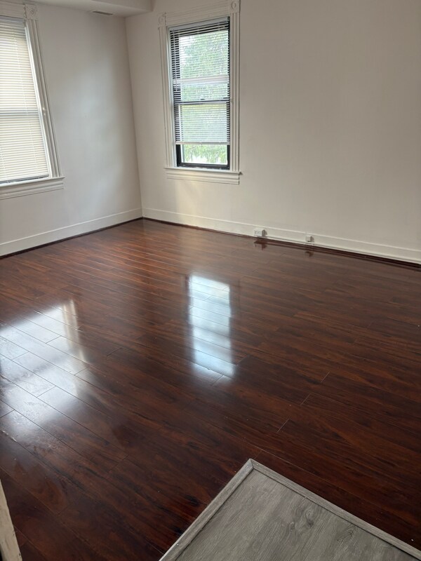 Building Photo - 5117 Gwynn Oak Ave