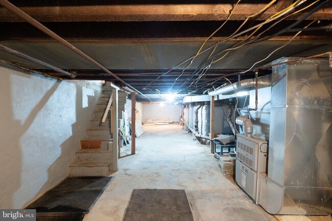 Building Photo - 3118 Haverford Ave