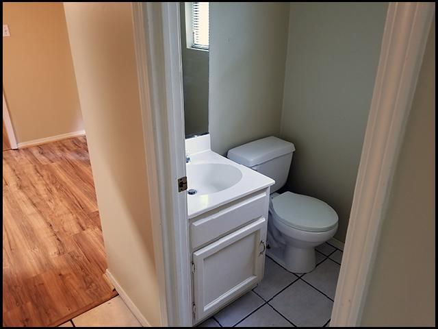 Building Photo - 3 Ophelia Cove