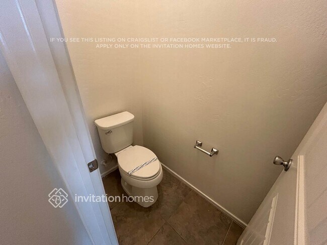 Building Photo - 40881 W Tamara Ln