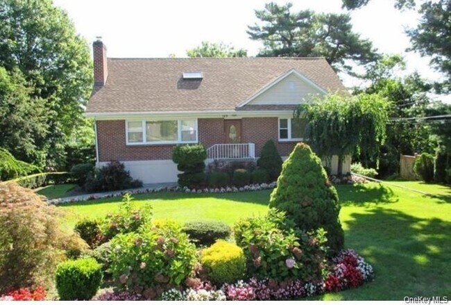 Building Photo - 169 Old Mamaroneck Rd
