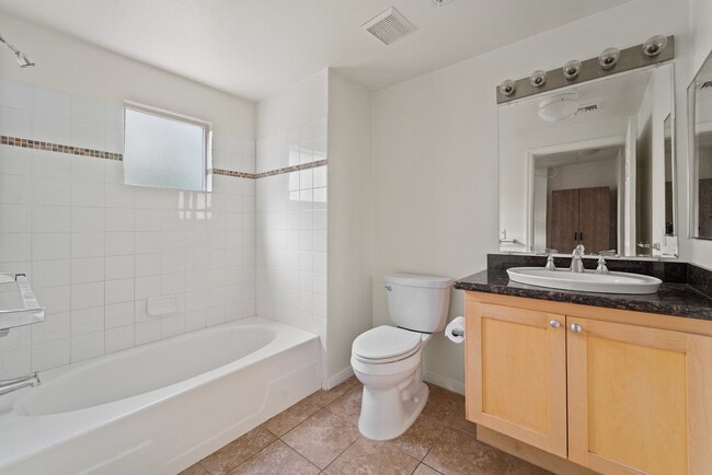 Building Photo - 2400 5th Ave