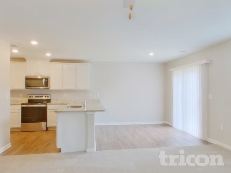 Building Photo - 9309 Creedmore Hills Dr