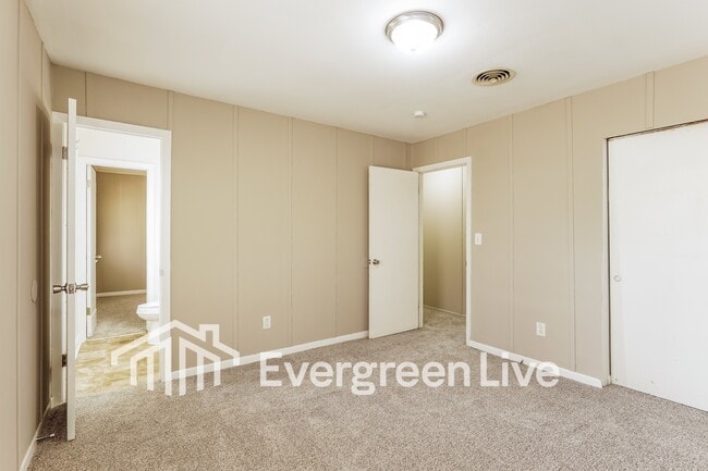 Building Photo - 3106 Jeanee Rd