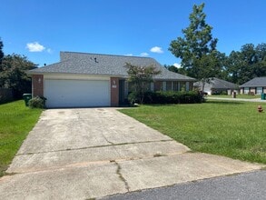 Building Photo - 3129 Border Creek Dr