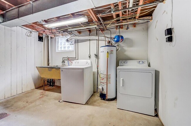 Washer, Dryer, Water Heater - 6604 Buckingham Plz