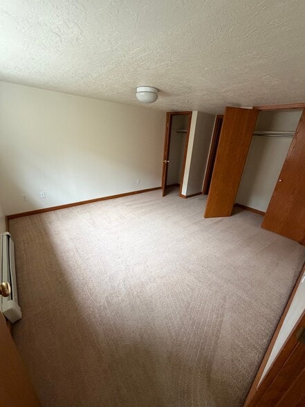 Building Photo - 426 N 500 E