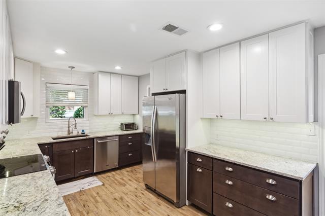 Building Photo - 3008 Kirby Dr