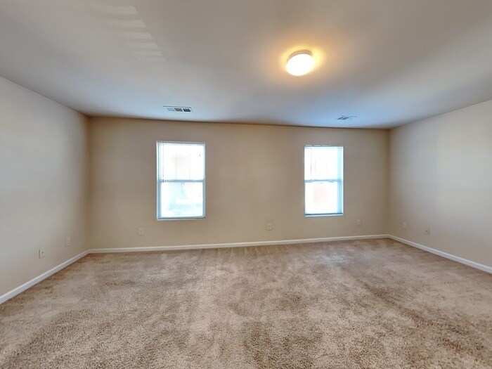 Building Photo - 1007 Eldon Ln