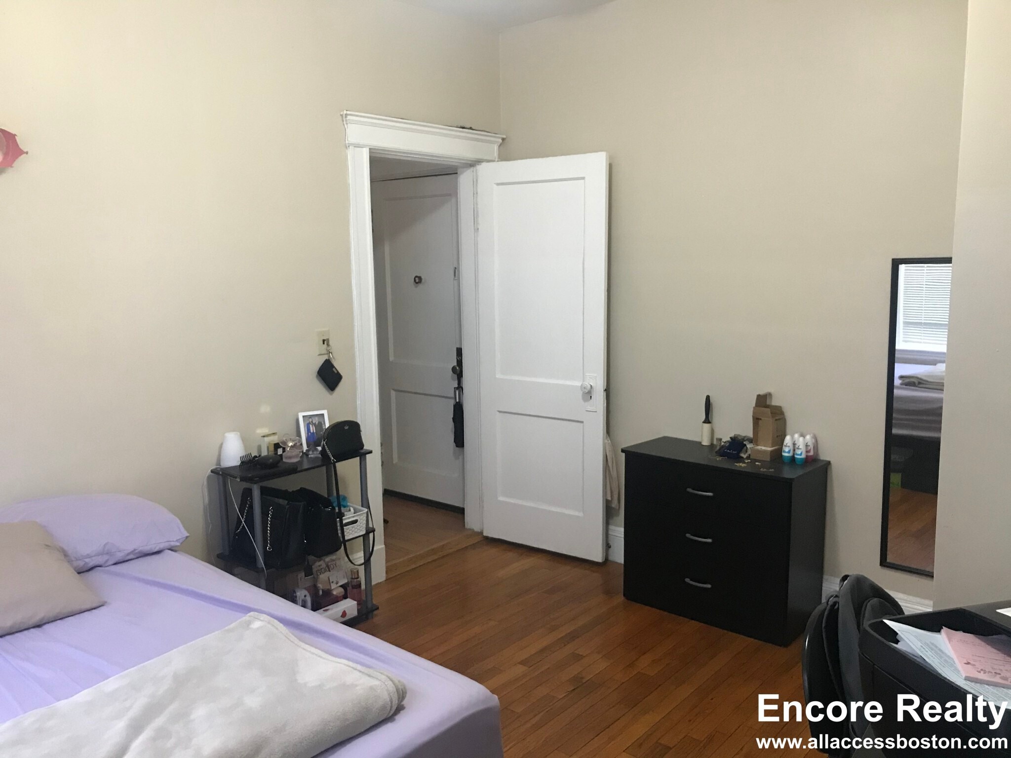 Building Photo - 1189 Commonwealth Ave