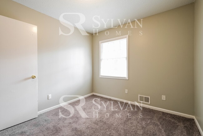 Building Photo - 1464 Patricia Dr