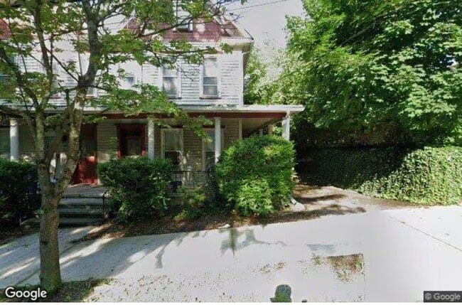 Building Photo - 115 N 6th St