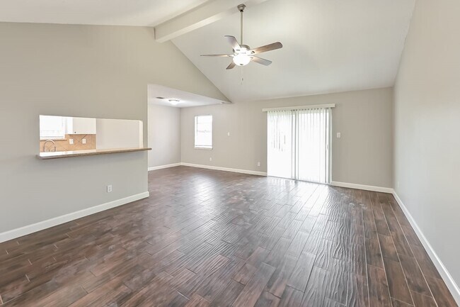 Building Photo - 11122 Kirwin Ln