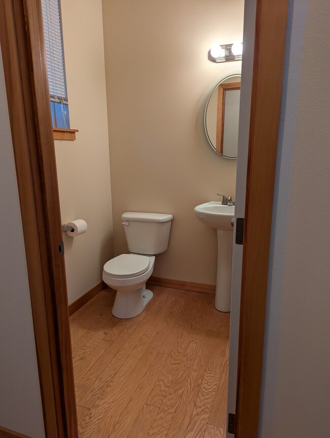 Powder room - 14 108th St SW