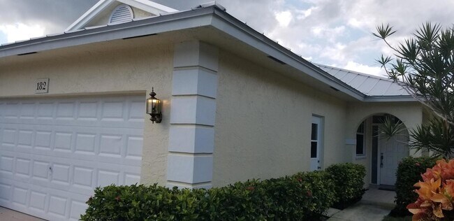 Building Photo - 182 Sims Creek Ln