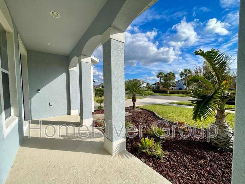 Building Photo - 11310 Leland Groves Dr