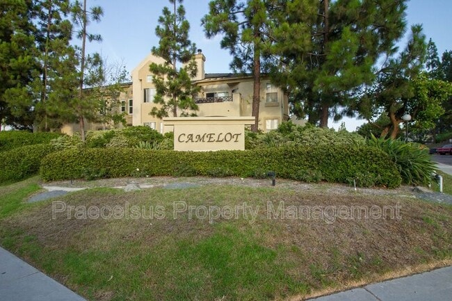 Building Photo - 2023 Lakeridge Cir