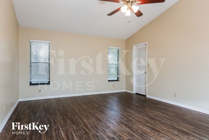 Building Photo - 3999 NW 73rd Way