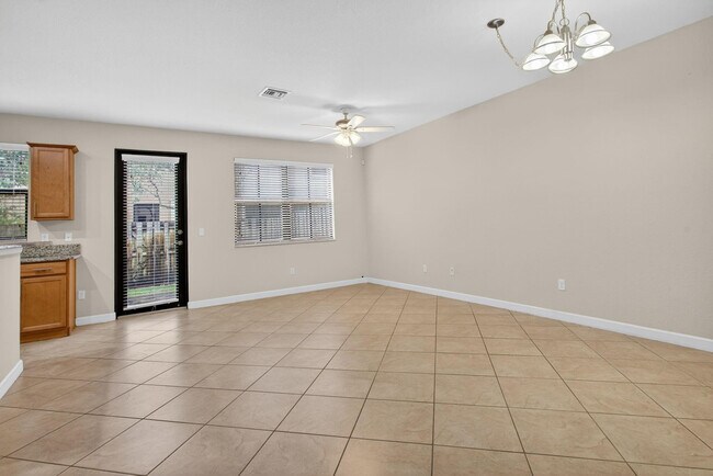 Building Photo - 8435 Blue Cove Way