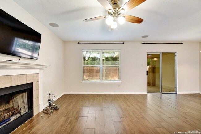 Building Photo - 8107 Rustic Park