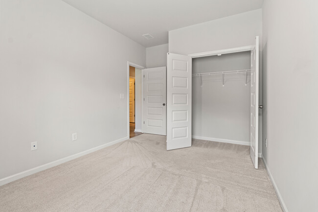 Building Photo - Empyrean Home