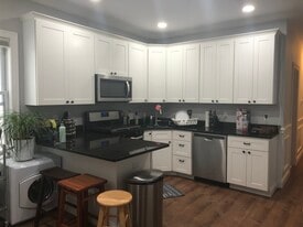 Building Photo - 38 Crescent Ave