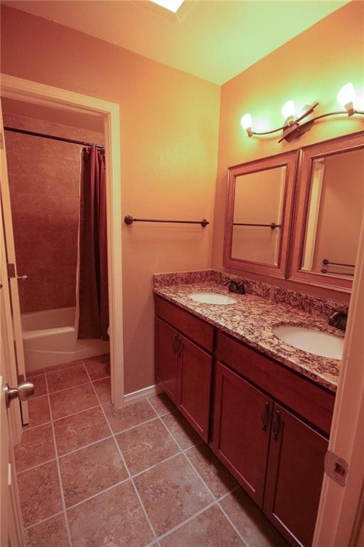 Building Photo - 10804 Gloster Ct
