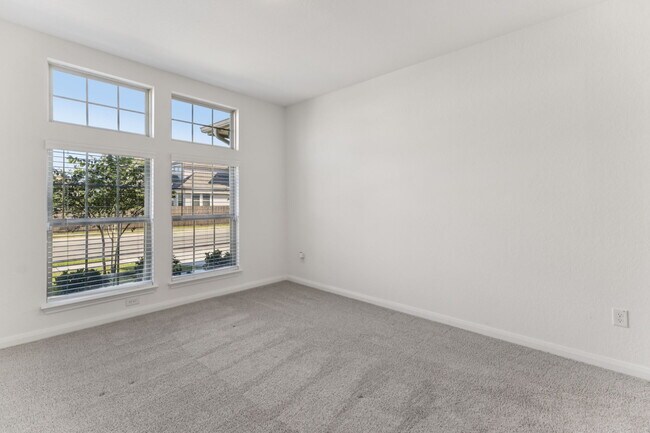 Building Photo - 12528 Gunsbach Wy