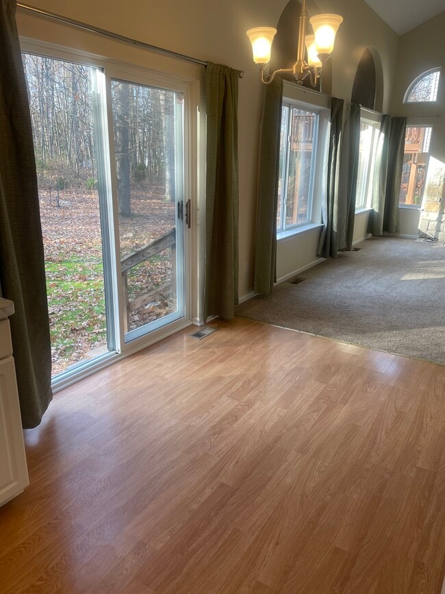 Building Photo - 1727 Andover Blvd